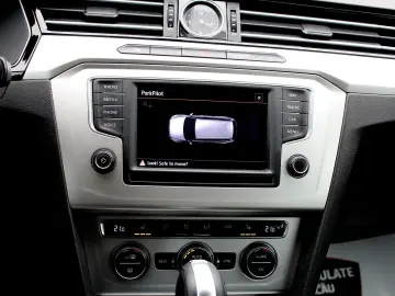 Volkswagen Passat 2.0 TDI 150CP Automata 2015 10 Euro 6