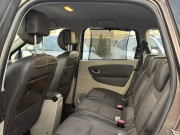 Renault Scenic 1.6 dCi 130CP 2011 09 Euro 5