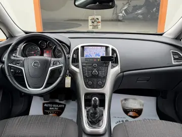 Opel Astra 1.4 Benzina 120CP 2012 Euro 5