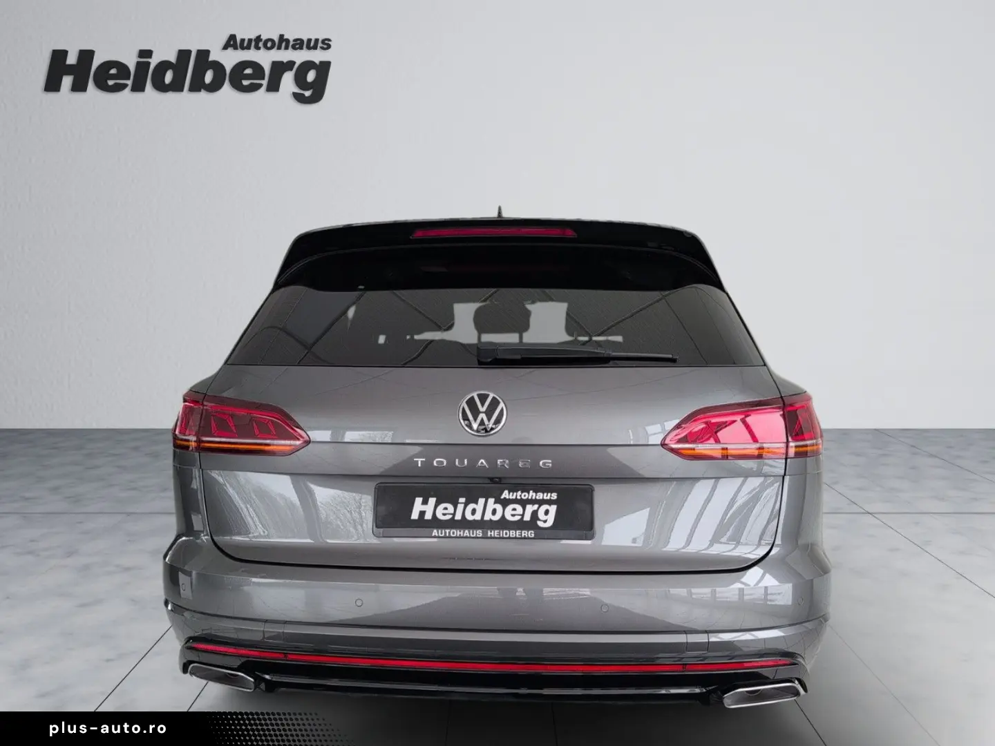 VW Touareg R Line AHK Luft Black Sthzg 21  IQ-Matri