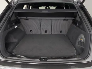 VW Touareg R Line AHK Luft Black Sthzg 21  IQ-Matri