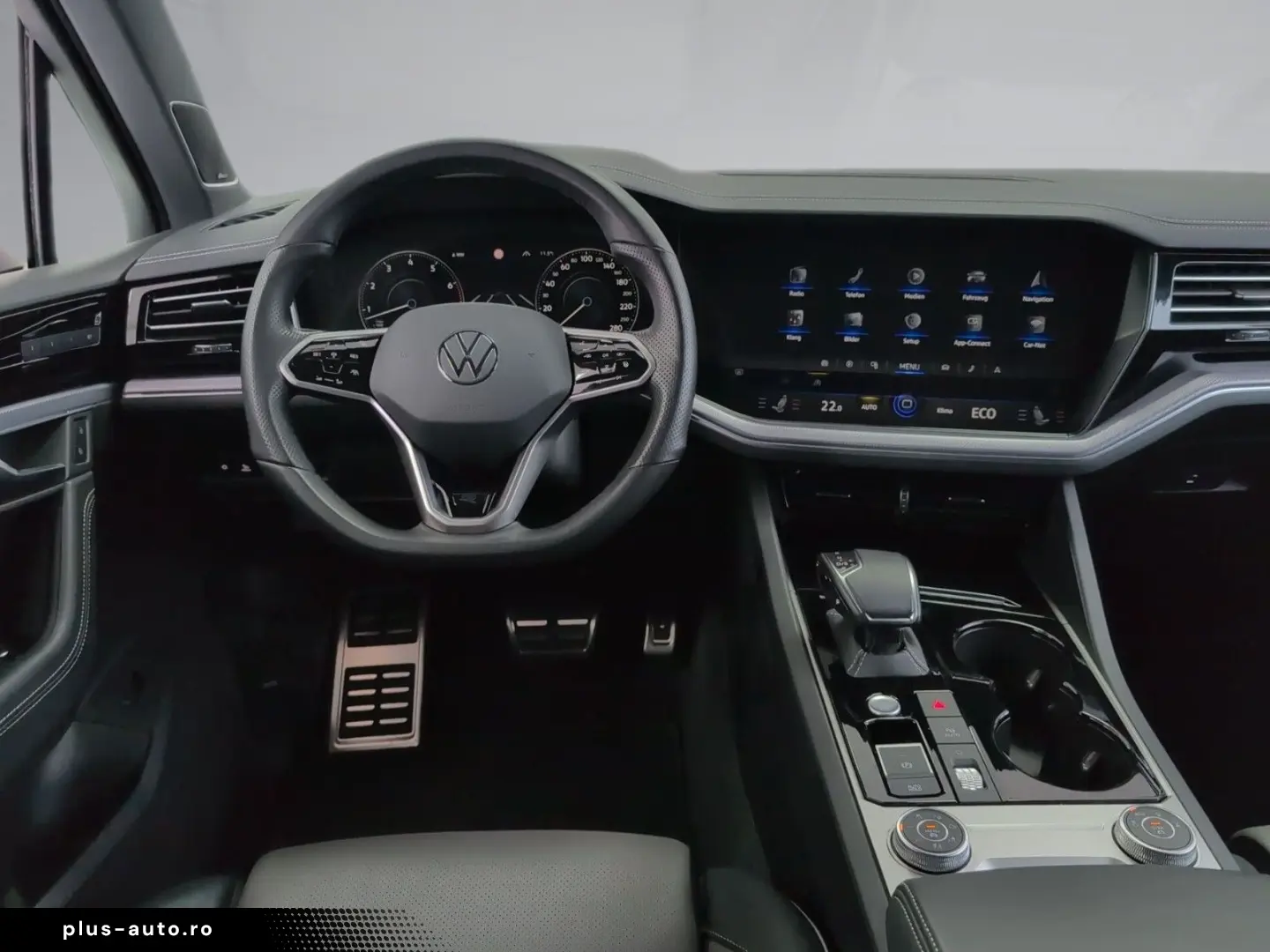 VW Touareg R Line AHK Luft Black Sthzg 21  IQ-Matri