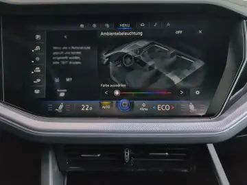 VW Touareg R Line AHK Luft Black Sthzg 21  IQ-Matri