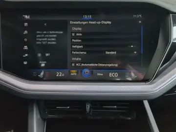 VW Touareg R Line AHK Luft Black Sthzg 21  IQ-Matri