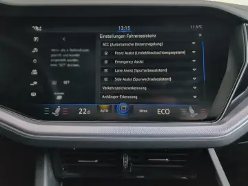 VW Touareg R Line AHK Luft Black Sthzg 21  IQ-Matri