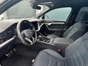 VW Touareg 3.0 V6 TDI  R-Line 4Motion -UPE 112.000€