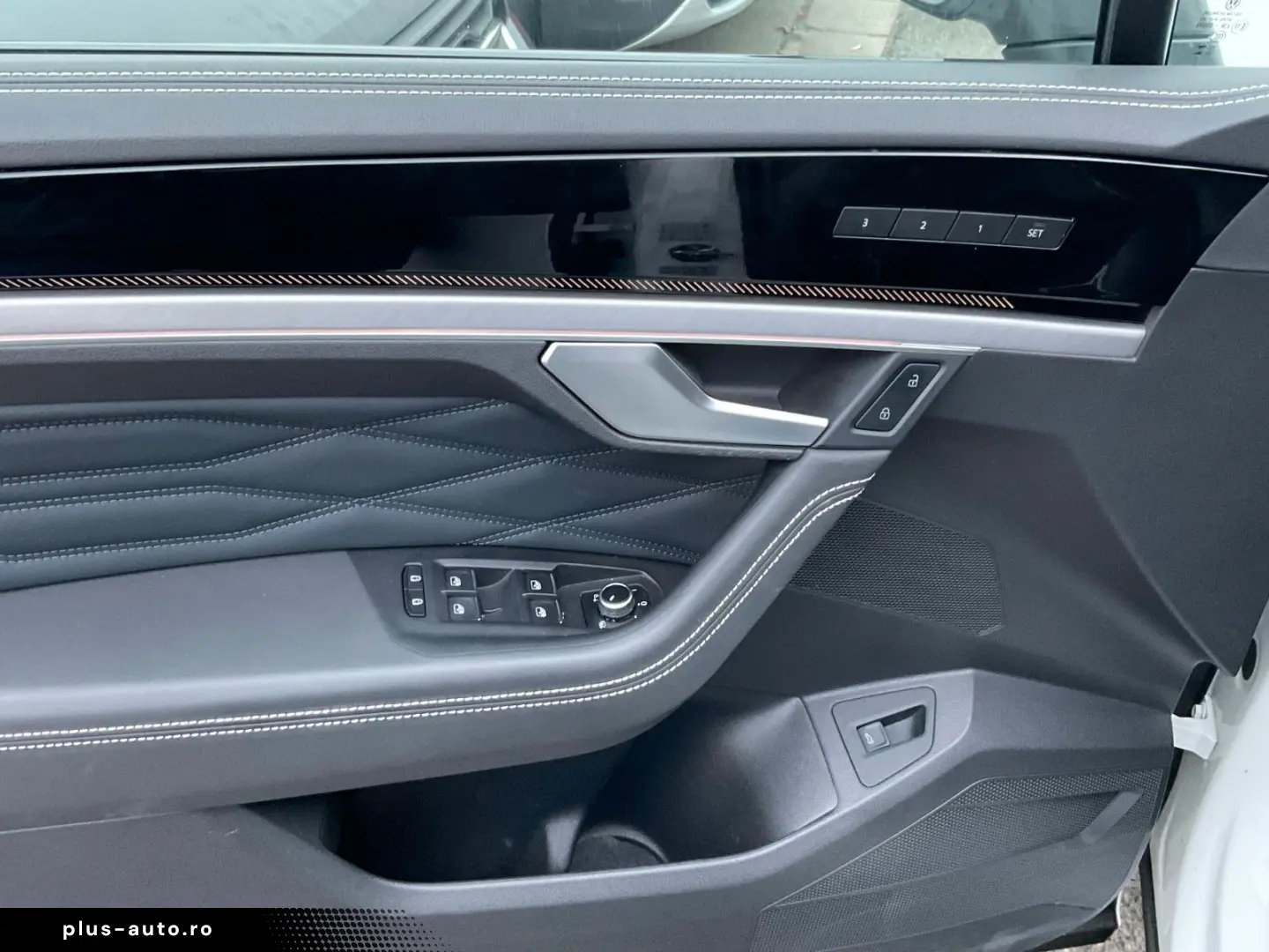 VW Touareg 3.0 V6 TDI  R-Line 4Motion -UPE 112.000€