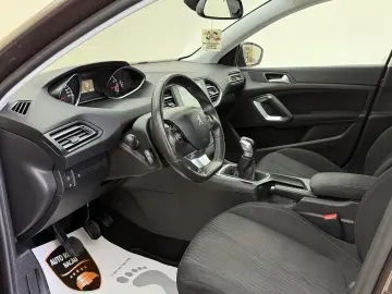 Peugeot 308 1.2 Benzina 110CP 2013 10 Euro 5