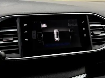 Peugeot 308 1.2 Benzina 110CP 2013 10 Euro 5