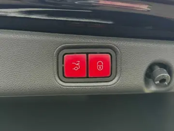 Mercedes-Benz E Gen-W213-2016