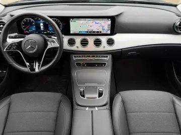 Mercedes-Benz E Gen-W213-2016