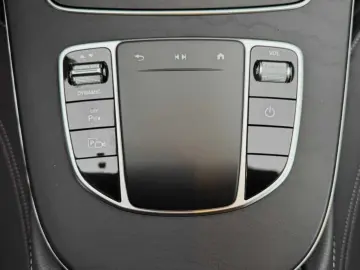 Mercedes-Benz E Gen-W213-2016