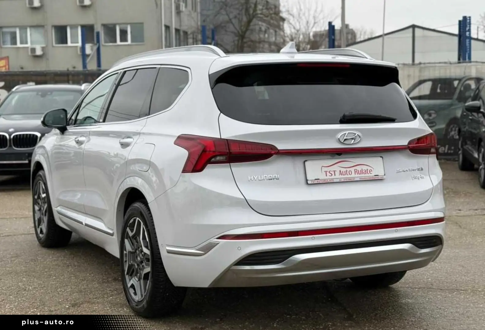 Hyundai Santa-Fe Gen-Iv-2018