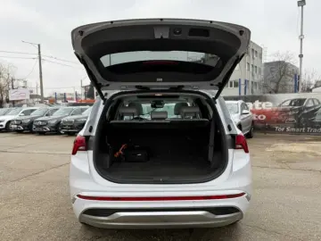 Hyundai Santa-Fe Gen-Iv-2018