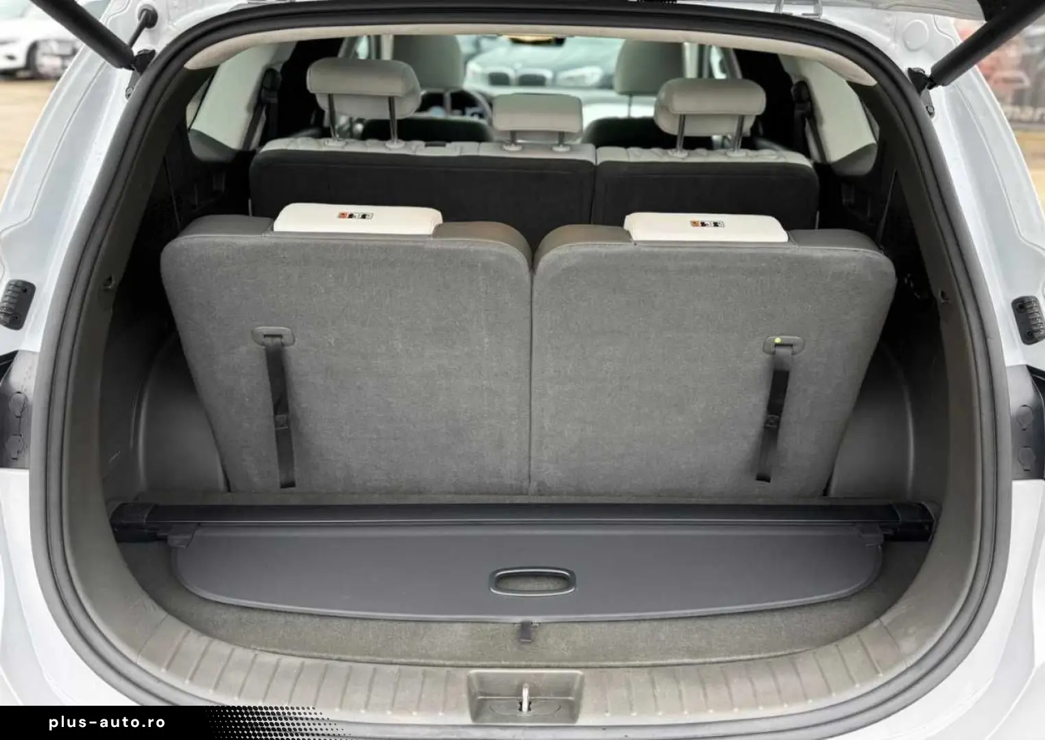 Hyundai Santa-Fe Gen-Iv-2018