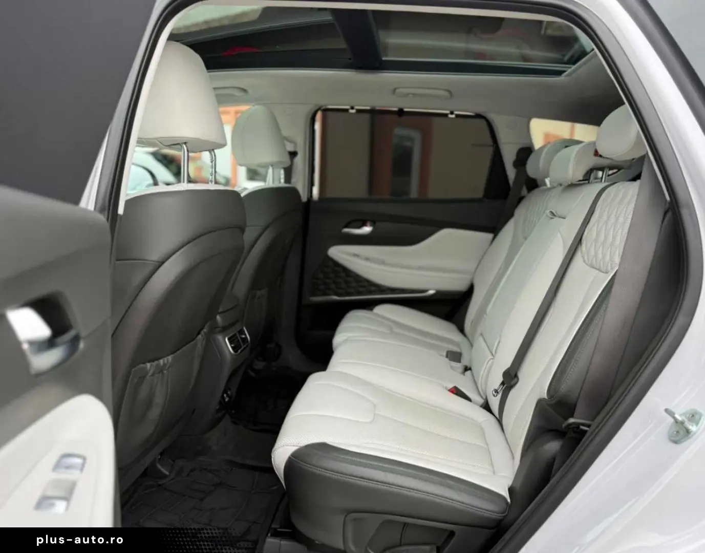 Hyundai Santa-Fe Gen-Iv-2018