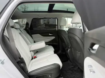 Hyundai Santa-Fe Gen-Iv-2018