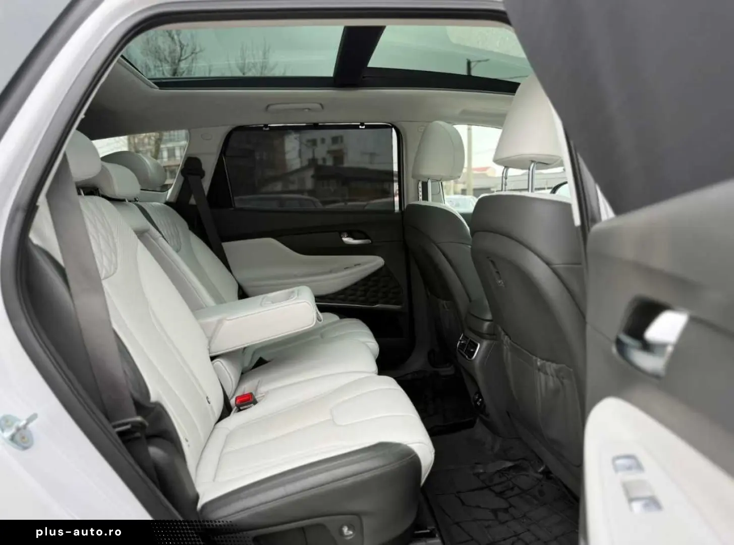 Hyundai Santa-Fe Gen-Iv-2018