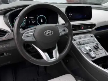 Hyundai Santa-Fe Gen-Iv-2018