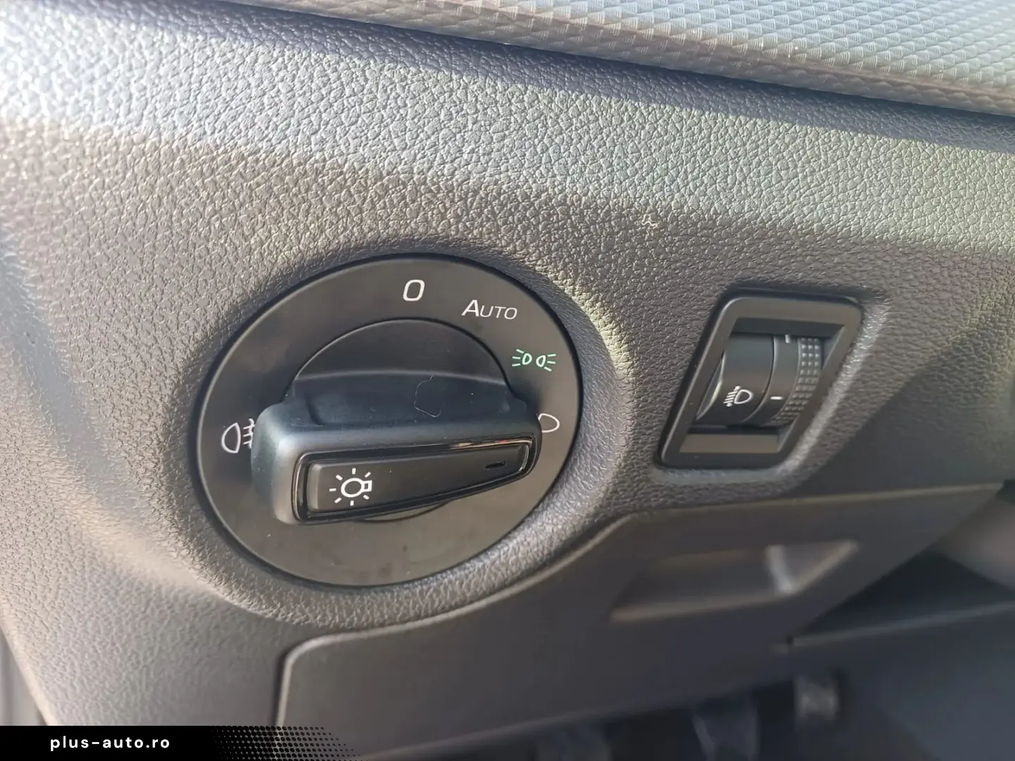 Skoda SCALA 1.0 benzina 95 CP MT5 ACTIVE