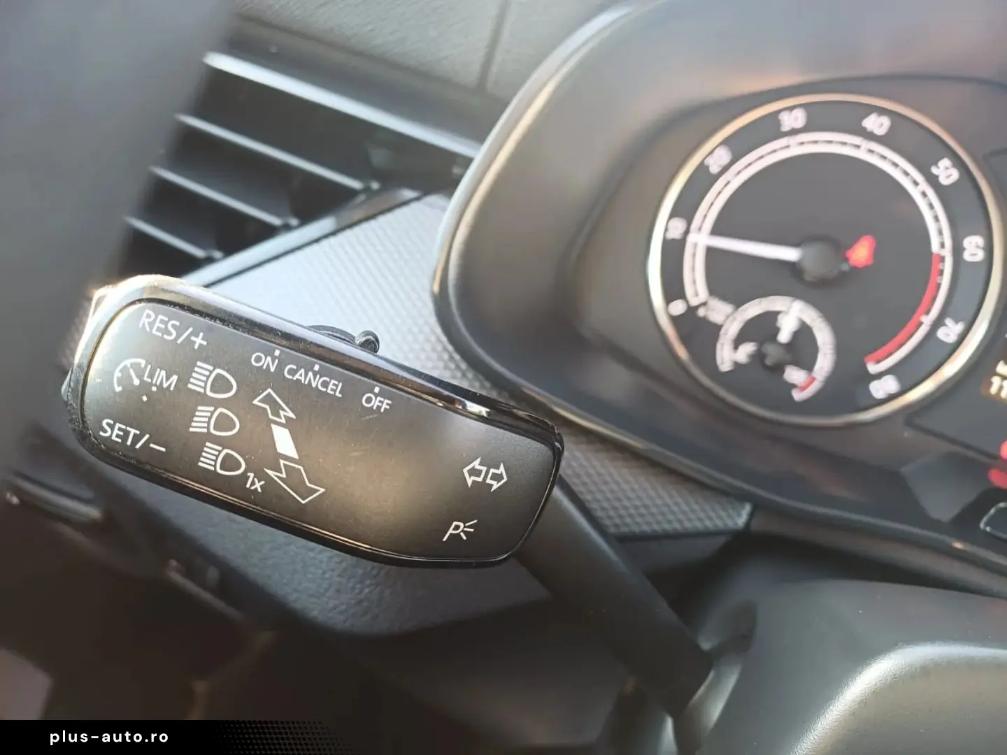 Skoda SCALA 1.0 benzina 95 CP MT5 ACTIVE