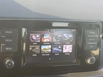 Skoda SCALA 1.0 benzina 95 CP MT5 ACTIVE