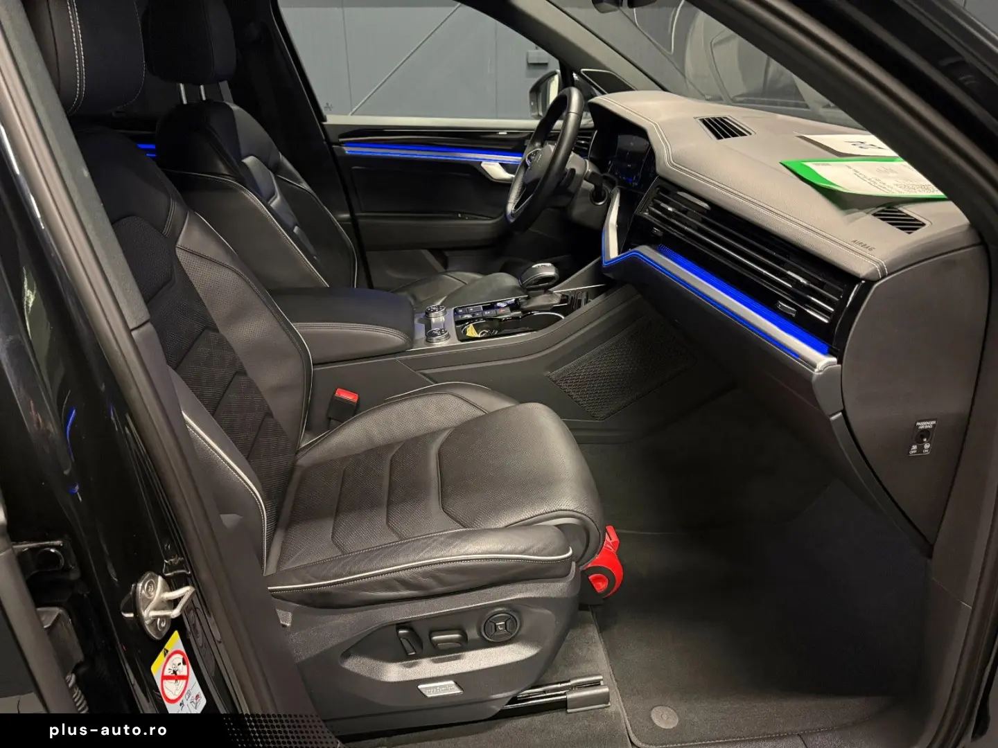 VW Touareg R-Line 4Mot. Black Style 21Zoll