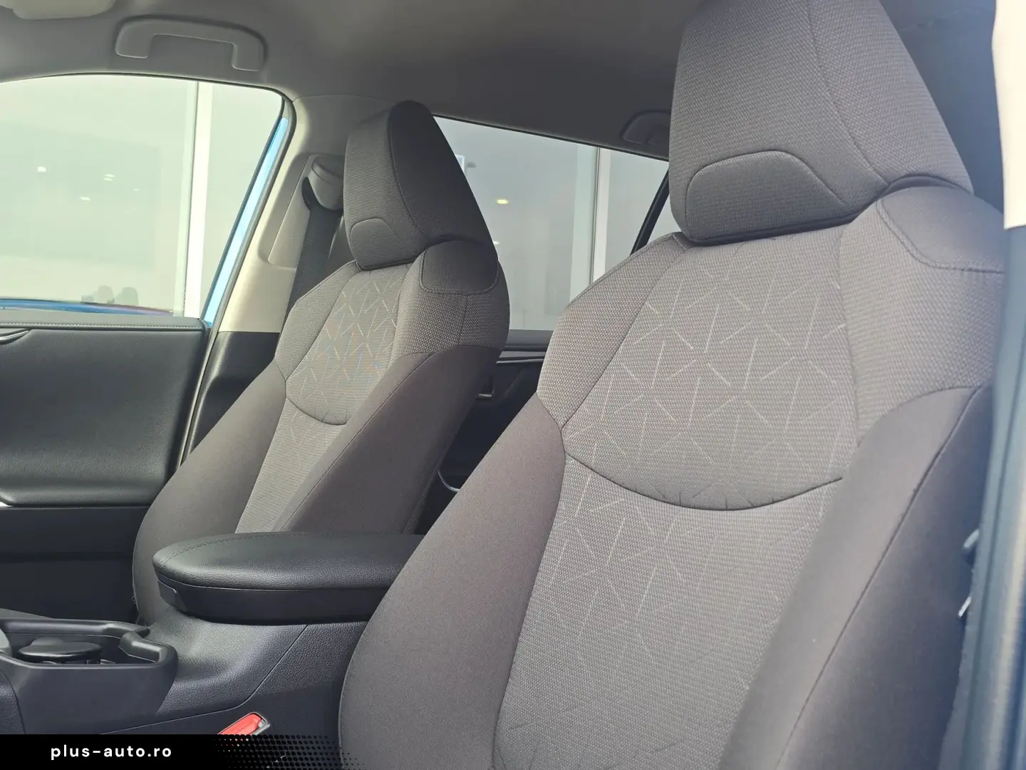 Toyota Rav-4 Gen-V-2018