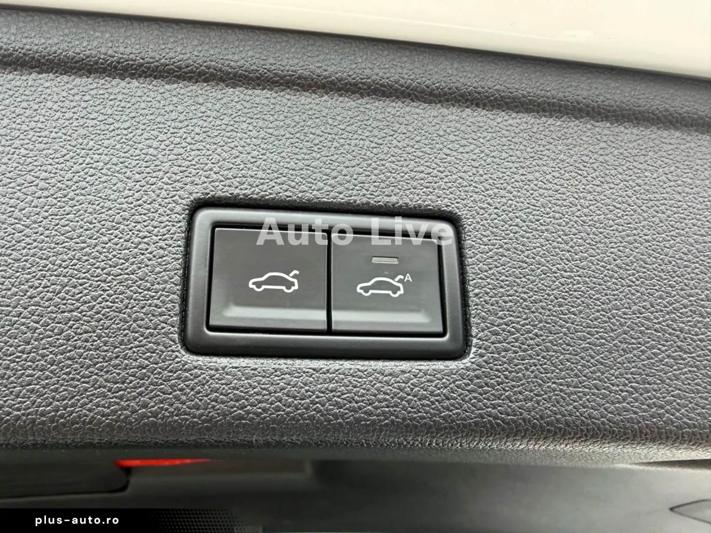 VW Touareg 3.0 TSI R LINE BlackS PAN MATRI LUFT VOL