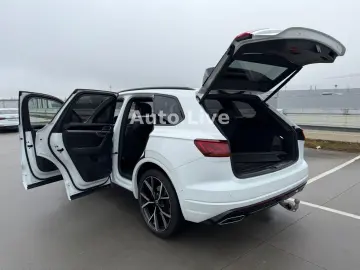 VW Touareg 3.0 TSI R LINE BlackS PAN MATRI LUFT VOL