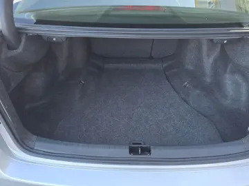 Honda Accord 2.2 - 150 CP ELEGANCE MT