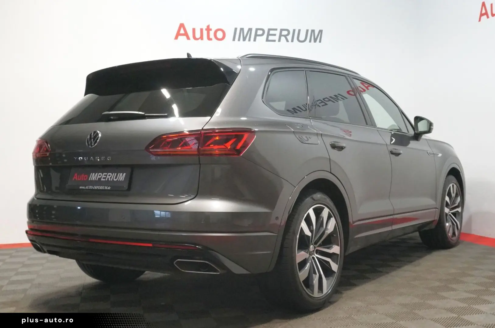 VW Touareg R-Line 4Motion 3.0 TSI LUFT AHK IQ.Light