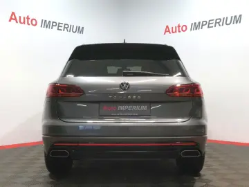 VW Touareg R-Line 4Motion 3.0 TSI LUFT AHK IQ.Light