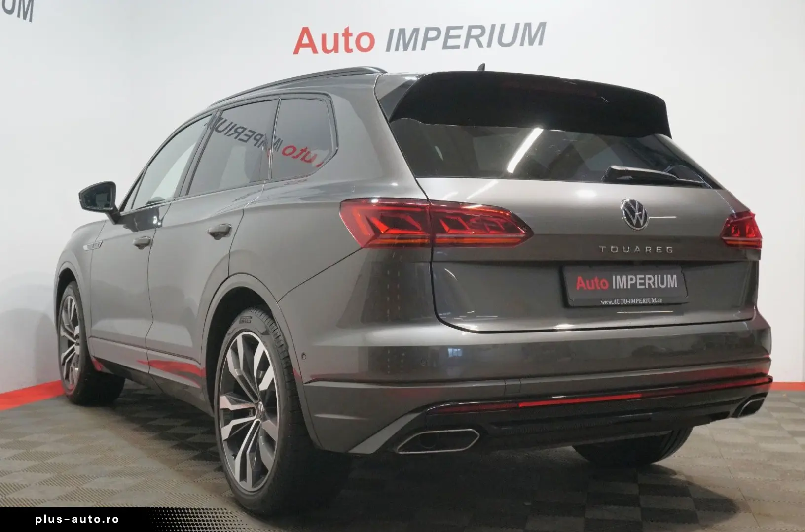 VW Touareg R-Line 4Motion 3.0 TSI LUFT AHK IQ.Light