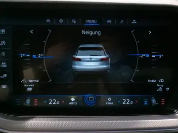 VW Touareg R-Line 4Motion 3.0 TSI LUFT AHK IQ.Light