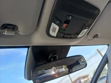 HONDA JAZZ 1.5 Hybrid Executive CVT