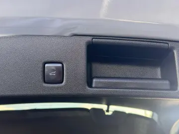 FORD KUGA 2.5 Duratec FHEV 190CP Vignale CVT AWD