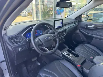 FORD KUGA 2.5 Duratec FHEV 190CP Vignale CVT AWD