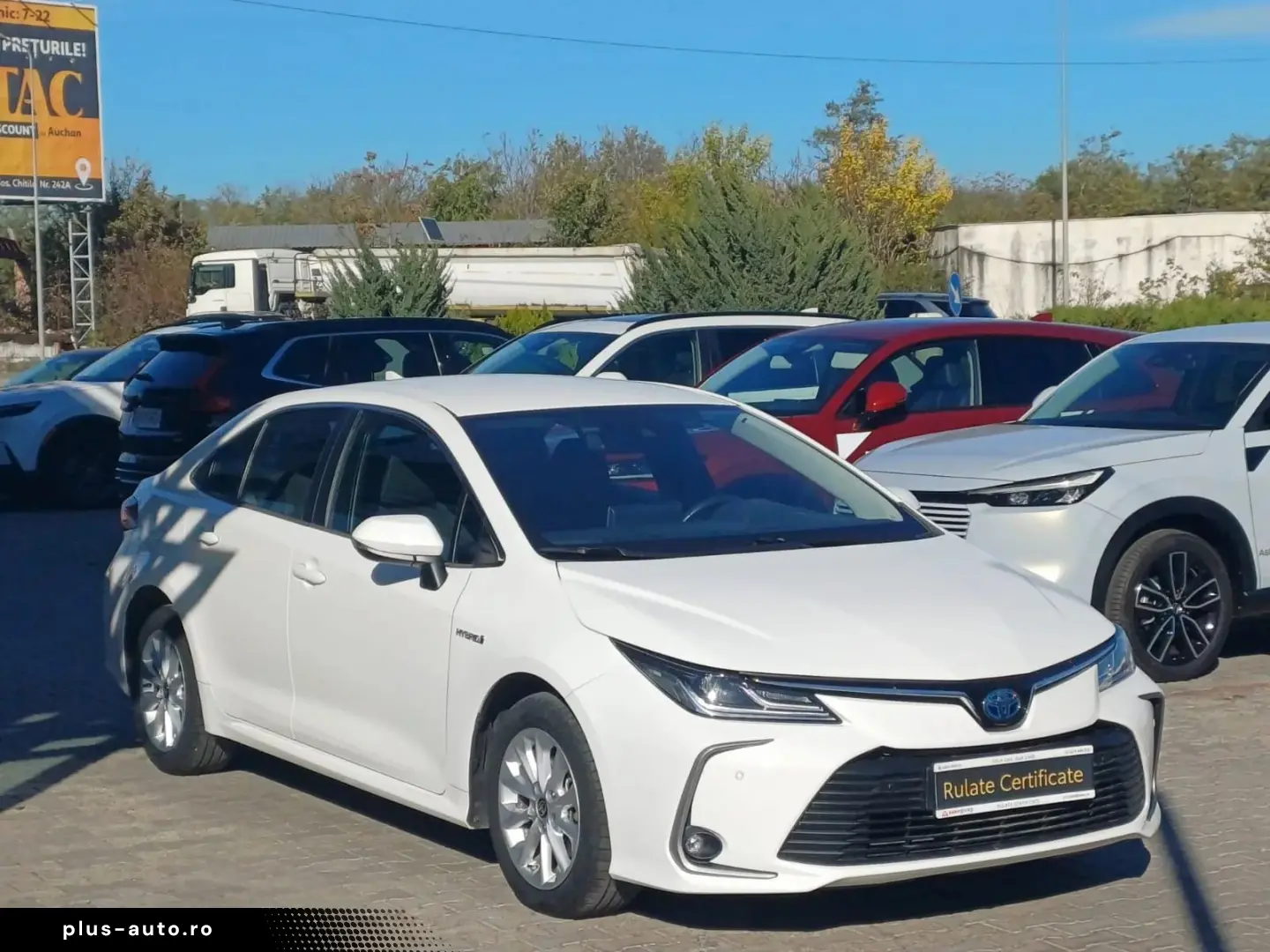 Toyota Corolla Sedan 1.8 hybrid 122 CVT Business Plus