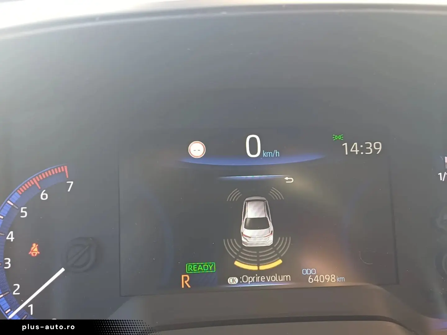 Toyota Corolla Sedan 1.8 hybrid 122 CVT Business Plus