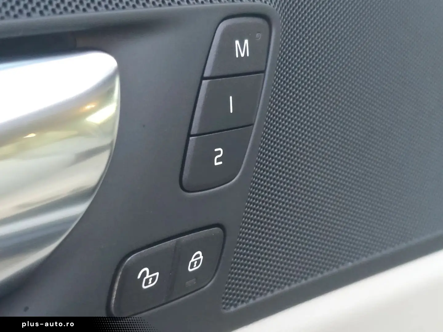 Volvo XC-60 Recharge T8 Twin Engine eAWD Inscription - 390 C