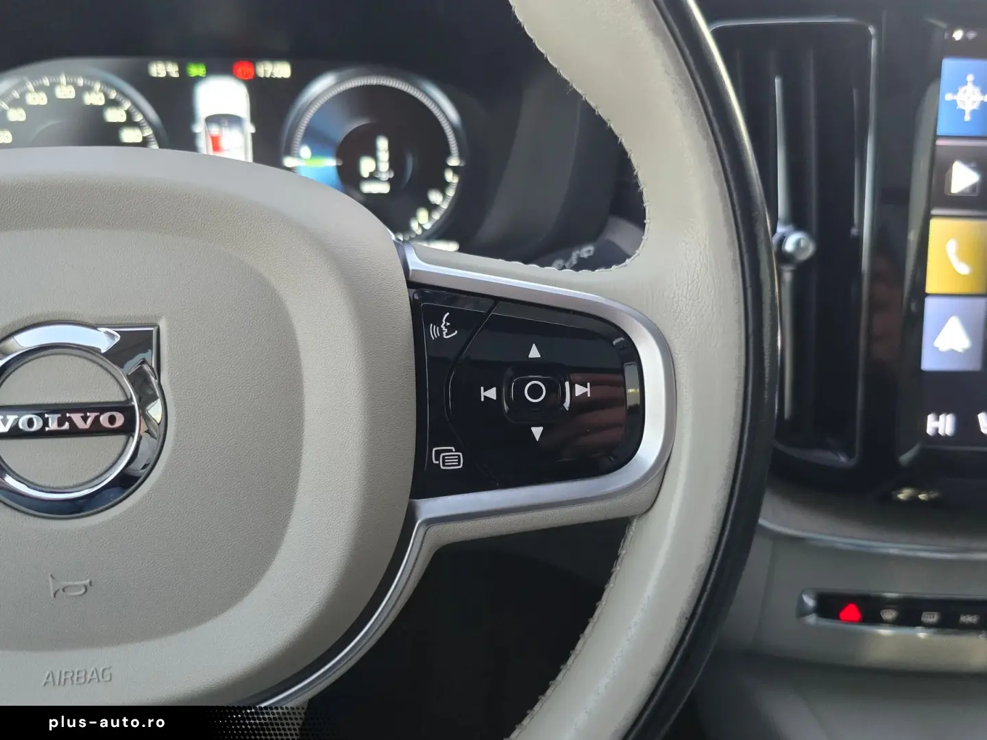 Volvo XC-60 Recharge T8 Twin Engine eAWD Inscription - 390 C