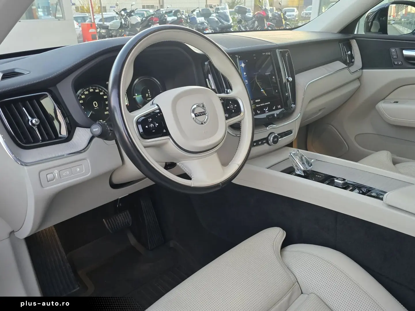 Volvo XC-60 Recharge T8 Twin Engine eAWD Inscription - 390 C