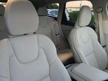 Volvo XC-60 Recharge T8 Twin Engine eAWD Inscription - 390 C