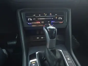 Volkswagen Tiguan 1.5 TSI 150 CP - DSG - Life