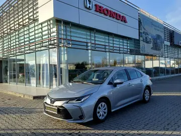 Toyota Corolla 1.8 HYBRID Business