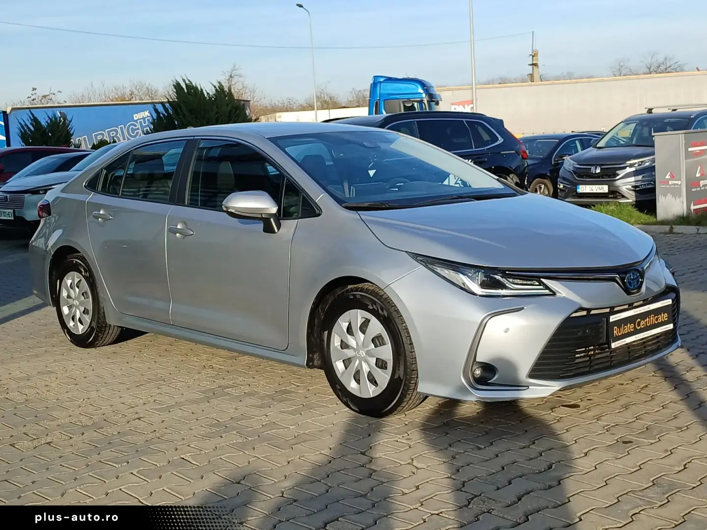 Toyota Corolla 1.8 HYBRID Business
