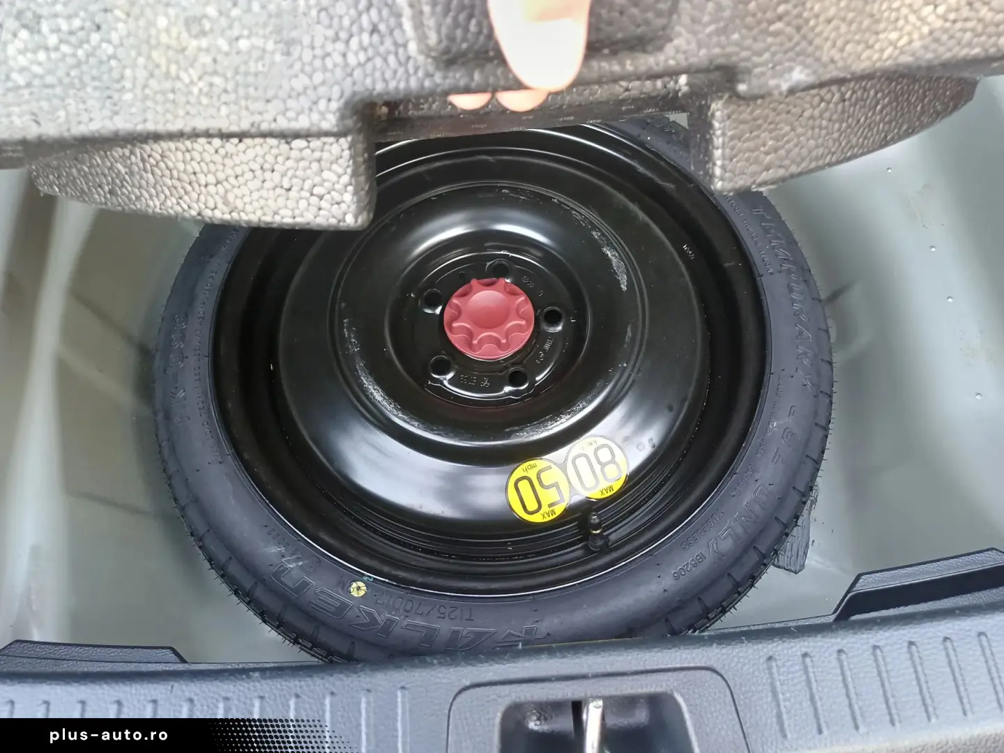 Toyota Corolla 1.8 HYBRID Business