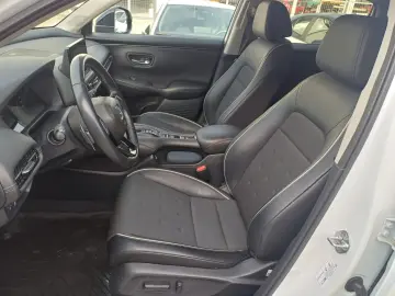 Honda ZR-V 2.0 hybrid 184 CP E-CVT Sport