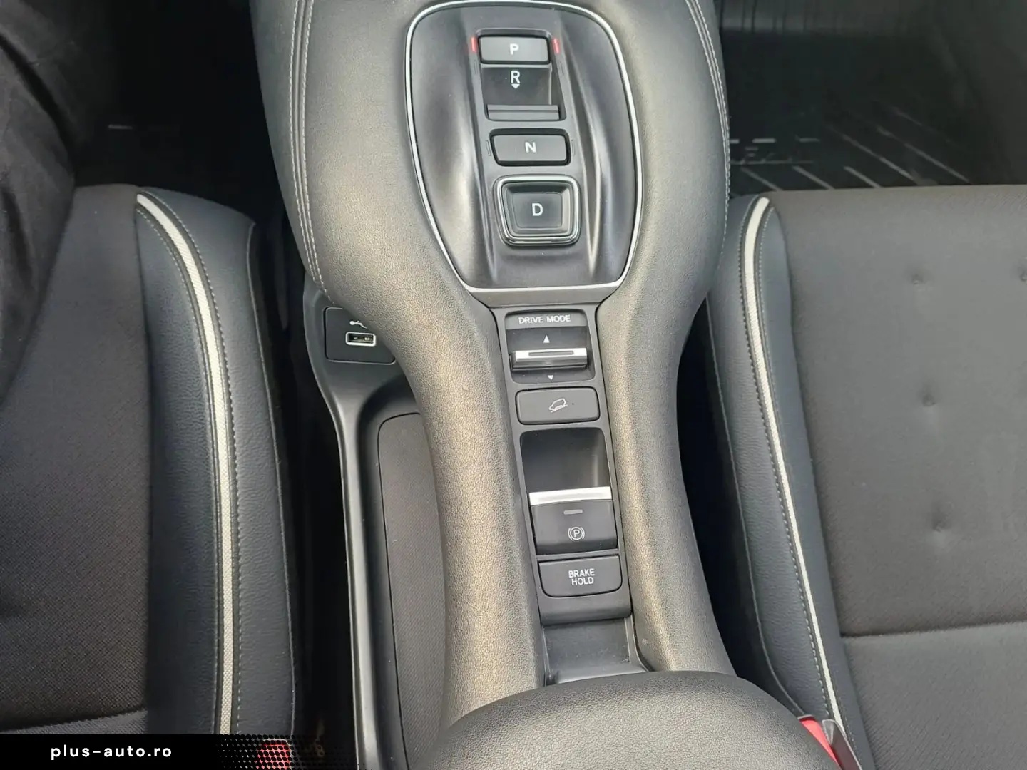 Honda ZR-V 2.0 hybrid 184 CP E-CVT Sport